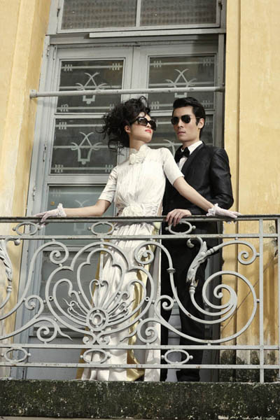 Isabell Du , Phillip L&ecirc;